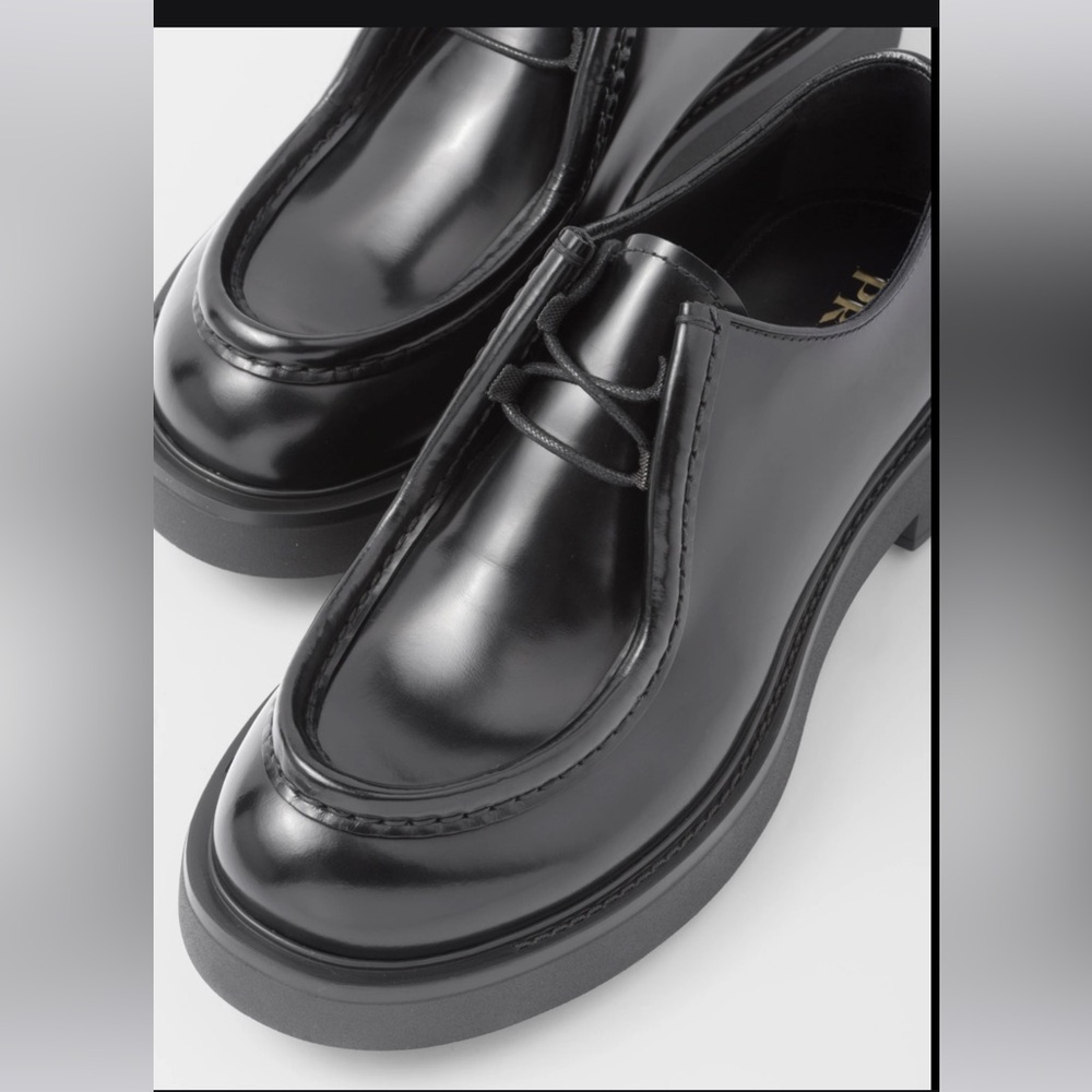 Prada  Diapason Opaque Oxford loafers sz 9 - Picture 8 of 8